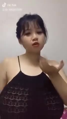 Trang Big Tits – Asian Vietnamese Girl